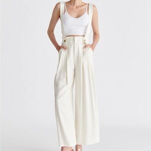 Elegant cream linen Wide-leg trouser with detachable and adjustable Suspenders